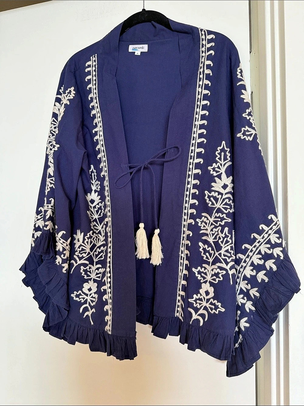 Pure Nordic Floral Embroidered Cardigan in Blue & White XL Like New